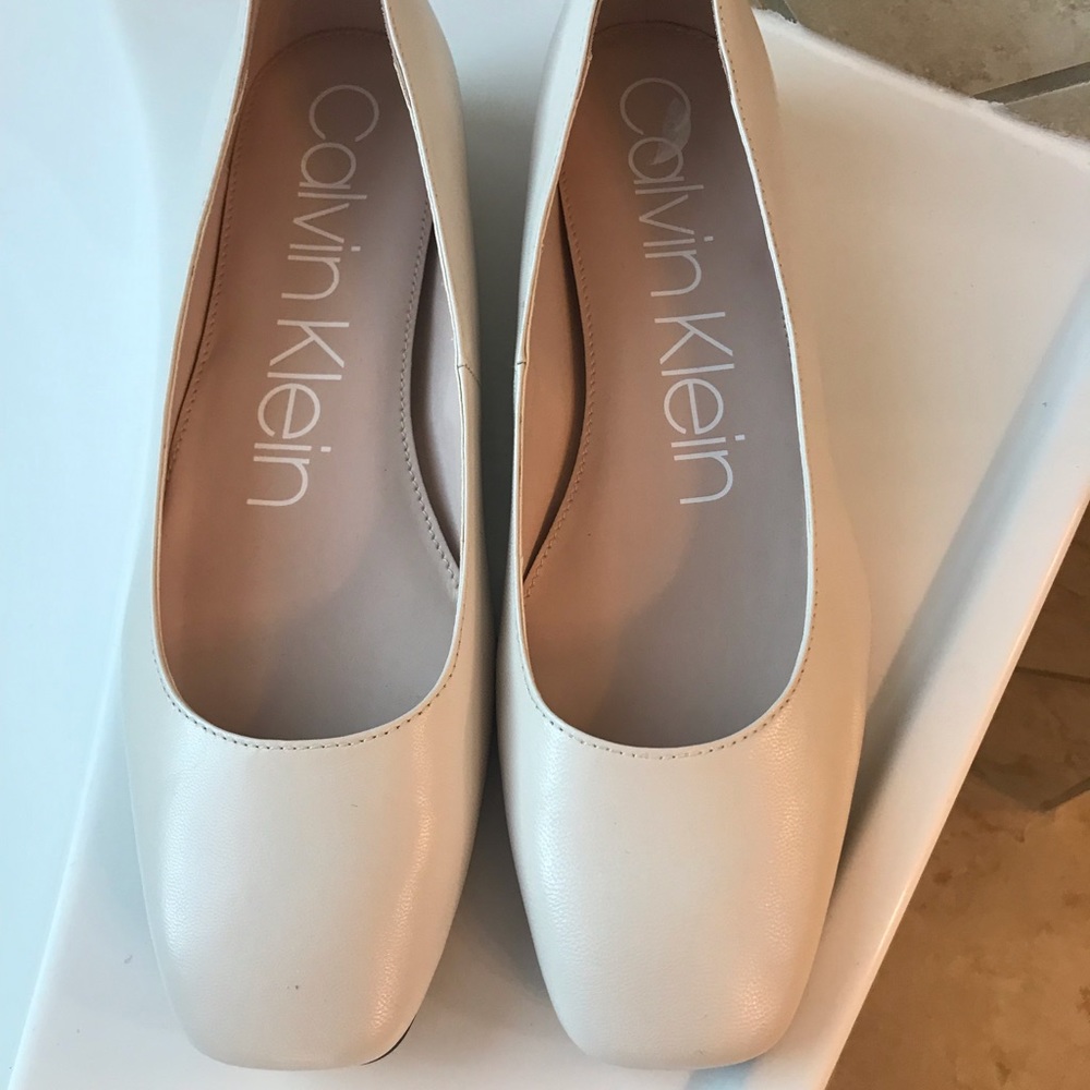 Calvin Klein flats